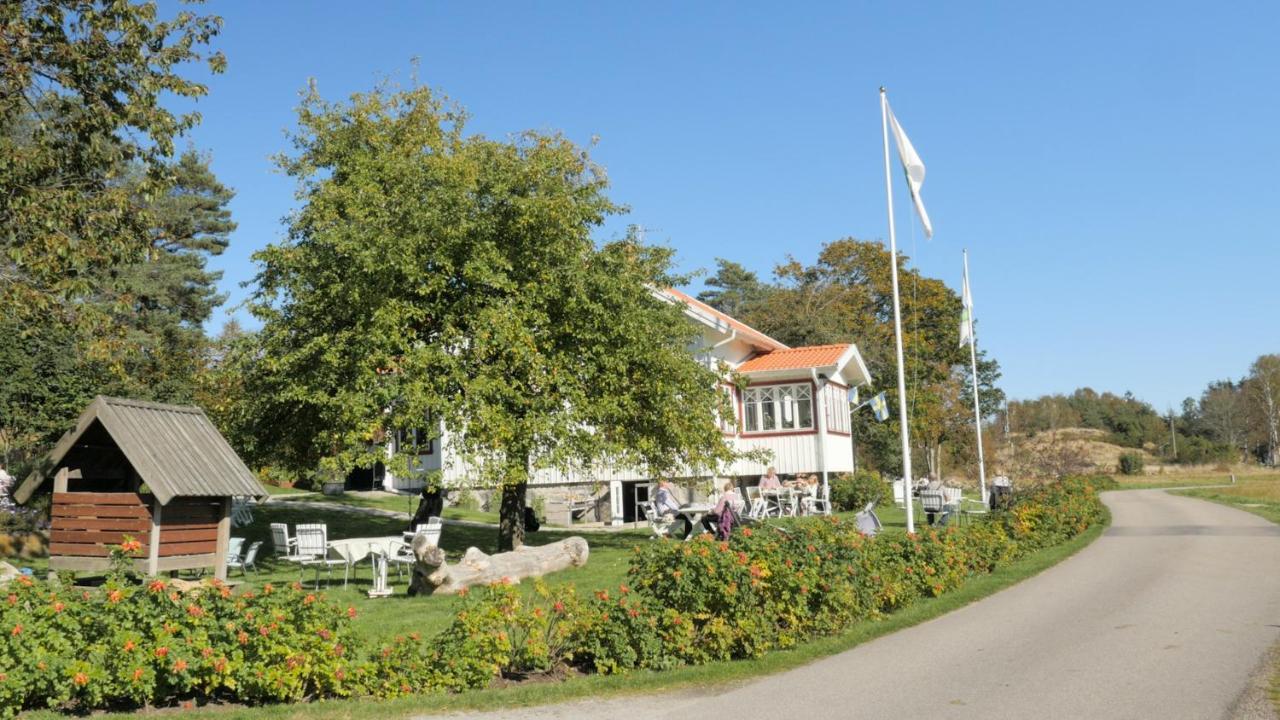 Tavlebords Honungsgard Guest House Tegneby Exterior photo