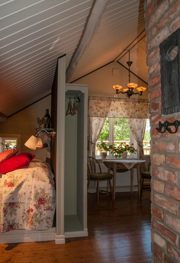 Tavlebords Honungsgard Guest House Tegneby Exterior photo